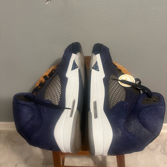 Jordan Other - Jordan Navy and White Athletic Shoes Retro 5 SE Midnight Georgetown
